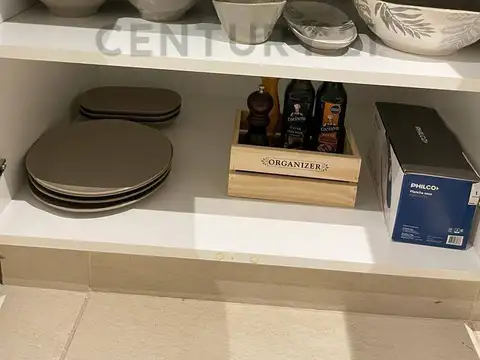 Departamento en Alquiler con 1 cocheras