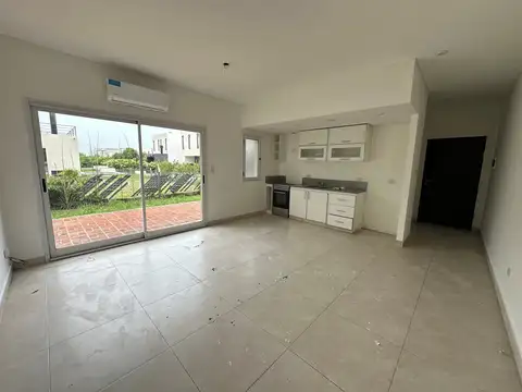 Departamento en Alquiler en El Aljibe, $ 650.000