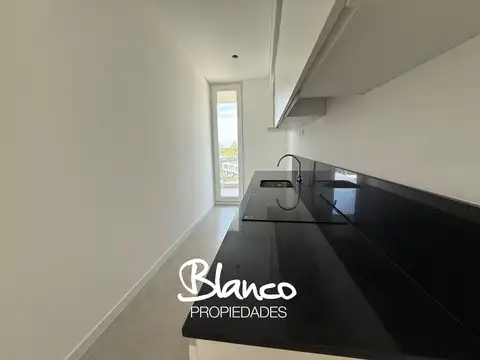 Departamento en Alquiler en Luciernagas Pilar, USD 1.200