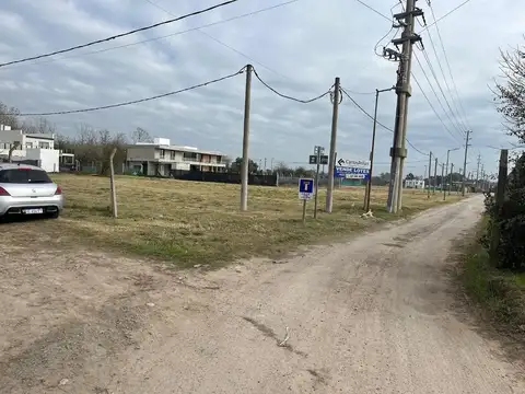 Terreno en Venta en Joaquin Gorina, USD 48.000