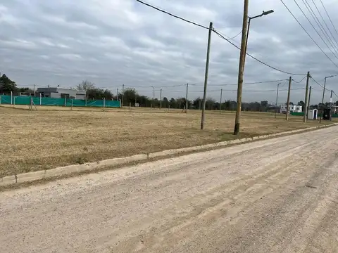 Terreno en Venta en Joaquin Gorina, USD 48.000