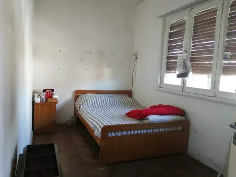 PH 4 Ambientes y Amplia Terraza (Ideal Para Actualizar y Ampliar)