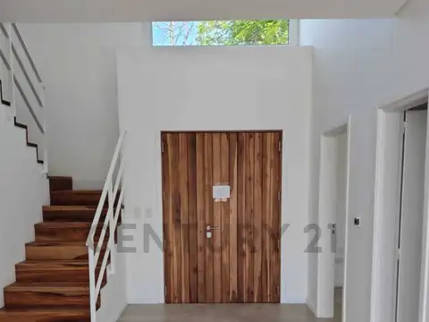 Casa en Venta en Haras Santa Maria - Las Lomas, USD 385.000