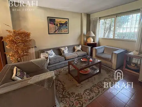 Casa 6 ambientes con 3 baños
