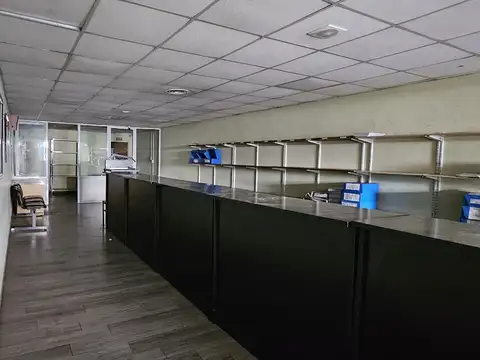 Galpon en Venta 27  mts Fondo