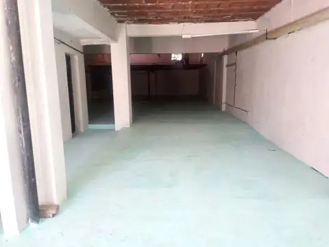 Galpon en Alquiler 24  mts Fondo