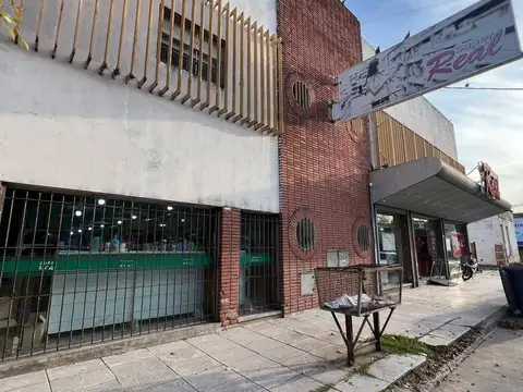 Local en Venta en Mercedes, USD 650.000