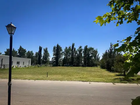 Terreno en Venta 27  mts Frente