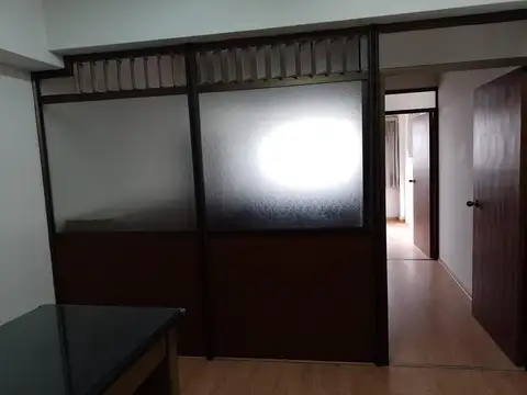 VENTA OFICINA 39 M2 AL FRENTE OPORTUNIDAD 