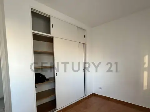 Departamento en Alquiler 50 años