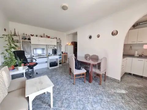 Se vende impecable 3 ambientes renovado en BOCA