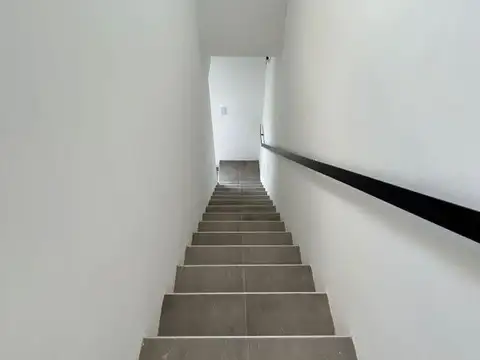 DUPLEX VENTA LA PLATA