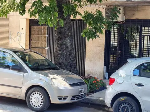 Local en Venta en Parque Patricios, USD 400.000