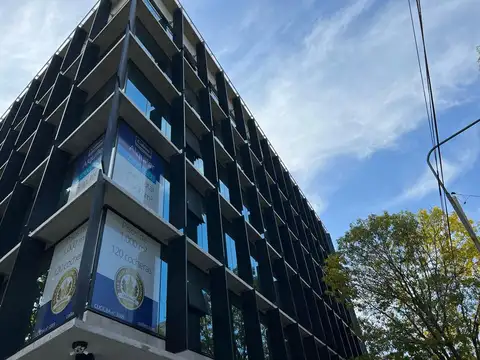 Oficina en Venta en Olivos Vias/Rio, USD 1