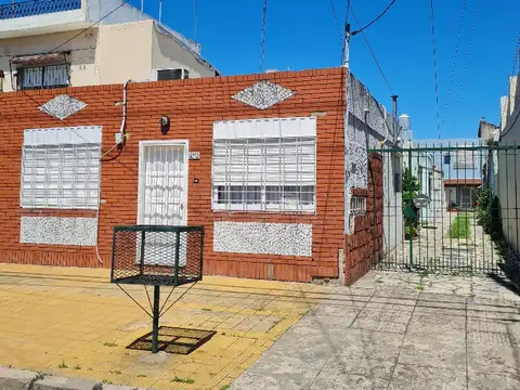 Departamento 2 ambientes en alquiler en Ramos Mejia Sur