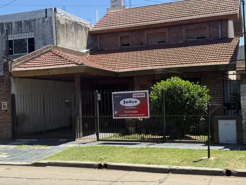 Imperdible y Unico  chalet de 3 dormitorios en zona residencial