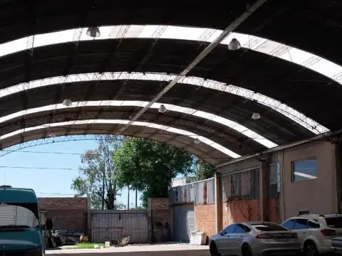 Galpon en Venta en 9 De Abril, USD 550.000