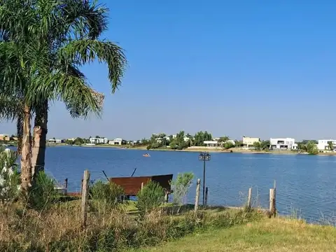 Vta Terreno En Barrio San Sebastian - Area 6