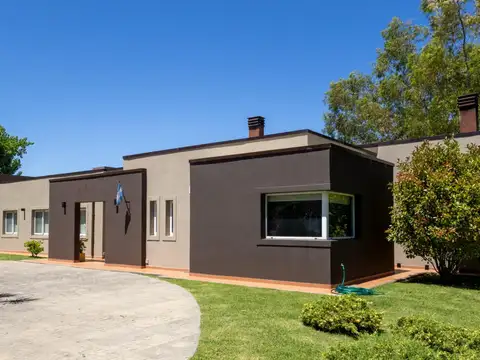 Casa en Venta en Fincas de San Vicente, USD 490.000