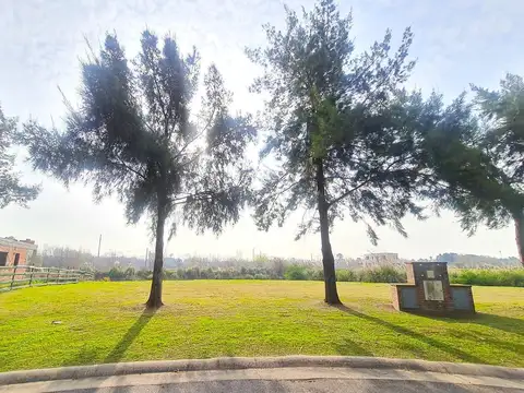 Lote a la Laguna Barrio Náutico El Cazal, Escobar