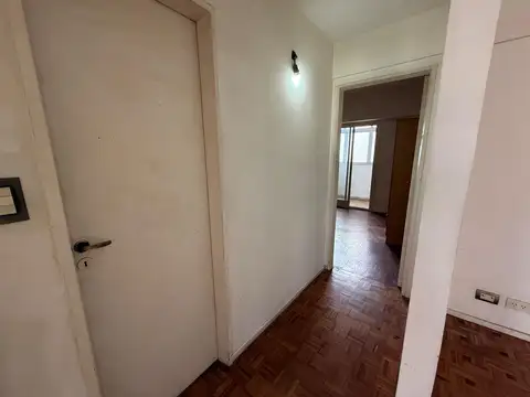 Departamento en Alquiler en Bernal, $ 750.000