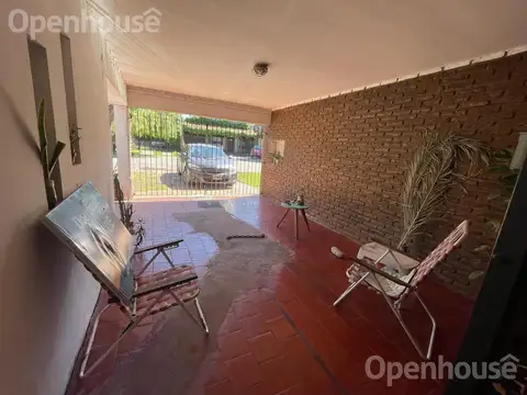 VENTA OPORTUNIDAD CASA CON EXCELENTE UBICACION 