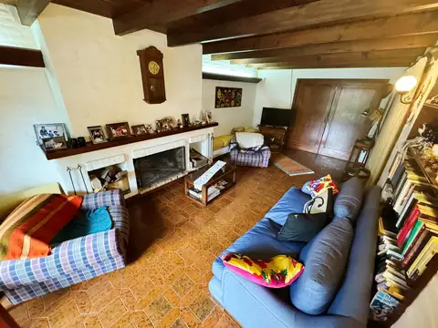 Casa 4 ambientes con 3 baños