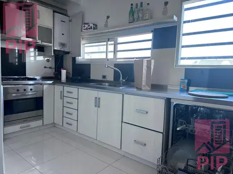 Depto Tipo Casa en Venta en El Palomar, USD 85.000