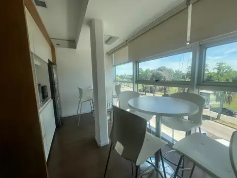 Oficina en Alquiler al Oeste