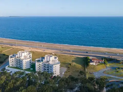 Punta del Este, Frente al Mar 2 dorm en suite  5 pers
