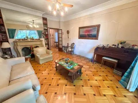 Depto Tipo Casa en Venta de 4 dormitorios