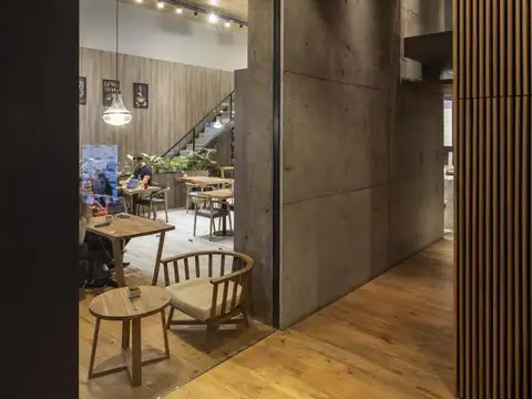 Soler y Bonpland - Local