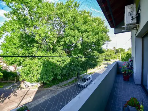 12 bis entre 80 y 81 100