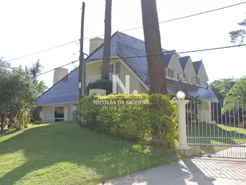 Casa en Alquiler Temporal de 5 dormitorios