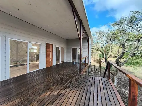 Rio o Arroyo Arroyon Casa blanca Big white 100