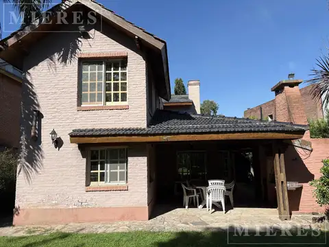 Casa en venta en el Náutico Escobar Country Club -APTO CRÉDITO- OPORTUNIDAD