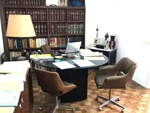 Oficina en Alquiler en San Nicolás, USD 250