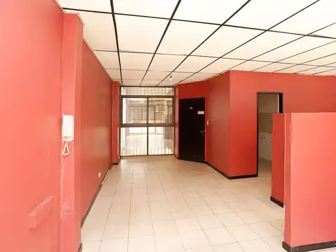 Oficina en Alquiler en Barrio Norte, $ 800.000