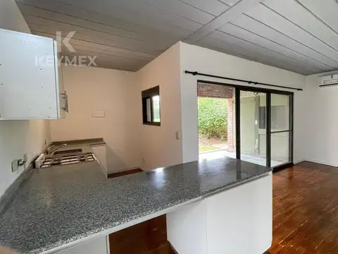 Departamento en Venta en Aparts del Pinazo, USD 88.000