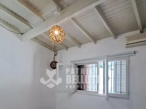 OPORTUNIDAD - Casa en Venta 4 dormitorios - 37 E/ 15 Y 16 - La Plata