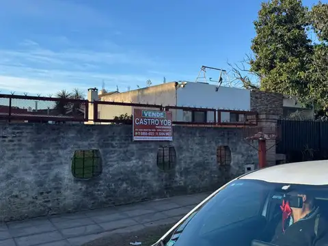 Hermosa casa con cercanía a Estación de tren Villa de Mayo
