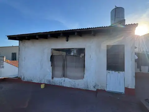Hermosa casa con cercanía a Estación de tren Villa de Mayo