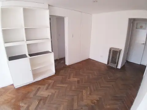 Departamento en Alquiler en Once, $ 800.000