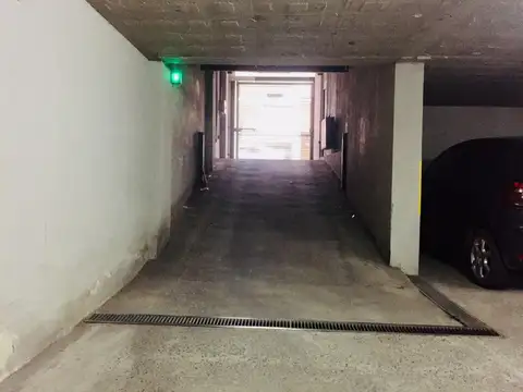 Zeballos 3200 - Cochera en Venta en Rosario