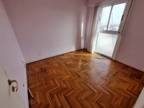 Moldes 1435 , Piso 13