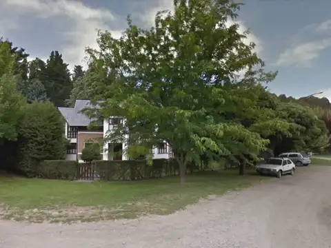 Barrio Sigrand, Calle Chimehuin y Caleufu