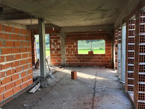 Casa de 2 plantas en CANING