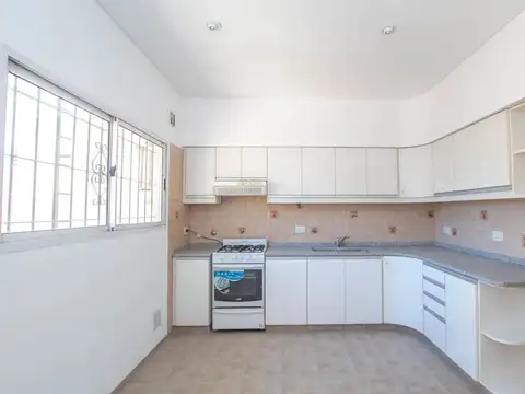 Depto Tipo Casa en Venta en Villa Devoto, USD 269.900