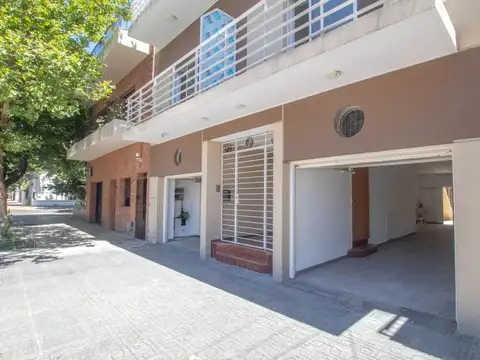 Depto Tipo Casa en Venta de 4 ambientes
