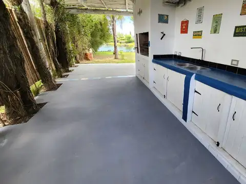 Casa en Alquiler al Oeste